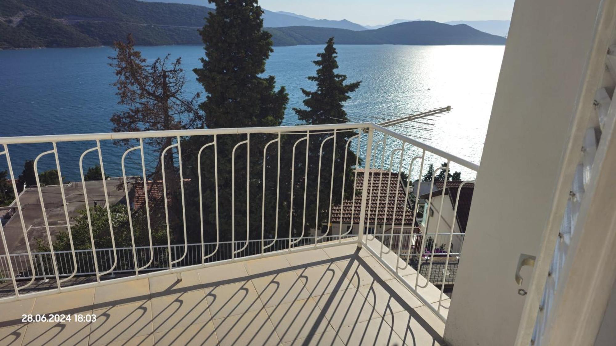 Hygge-Kuca Lägenhet Neum Exteriör bild